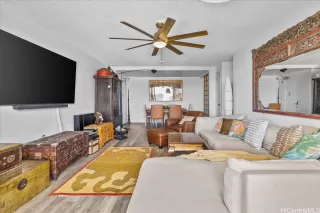 Photo #4: 202514653 Listing 