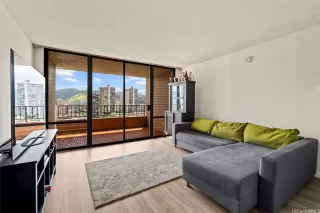 Photo #3: 202514746 Listing 