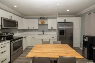 Photo #3: 202514753 Listing 