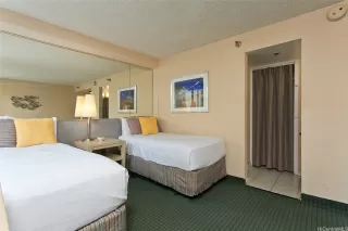 Photo #6: 202514754 Listing 