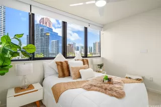 Photo #6: 202514768 Listing 