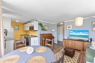 Photo #4: 202514801 Listing 