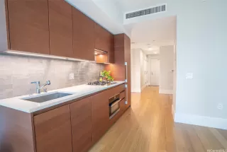 Photo #3: 202514844 Listing 