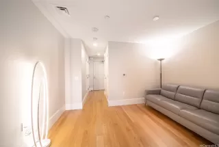 Photo #6: 202514844 Listing 