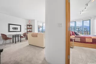 Photo #6: 202514855 Listing 