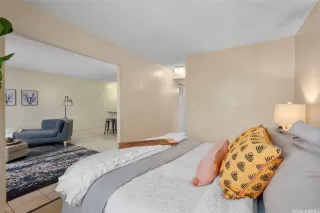 Photo #5: 202514862 Listing 