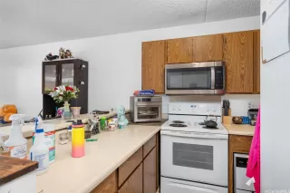 Photo #6: 202514906 Listing 