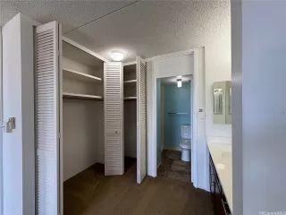 Photo #4: 202514921 Listing 