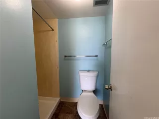 Photo #5: 202514921 Listing 