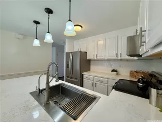 Photo #3: 202514946 Listing