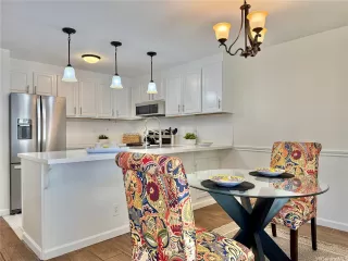 Photo #4: 202514946 Listing