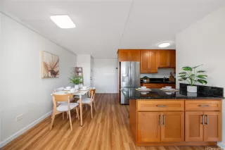 Photo #2: 202514967 Listing 