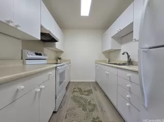 Photo #6: 202515029 Listing 