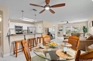 Photo #6: 202515034 Listing 