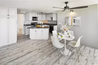 Photo #4: 202515049 Listing 