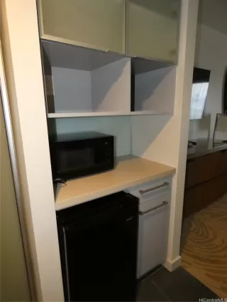 Photo #5: 202515087 Listing 