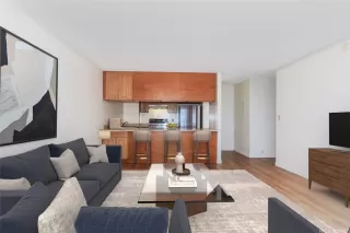 Photo #2: 202515089 Listing 