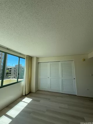 Photo #2: 202515093 Listing 