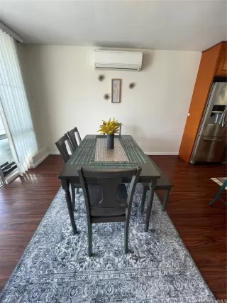 Photo #2: 202515180 Listing 