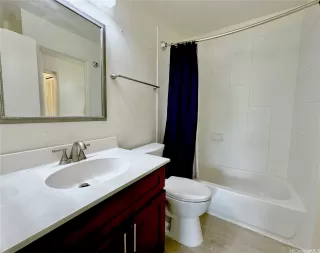 Photo #5: 202515193 Listing 