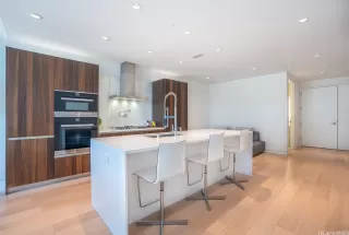 Photo #4: 202515222 Listing 