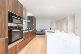 Photo #5: 202515222 Listing 