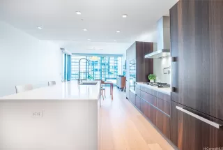 Photo #6: 202515222 Listing 