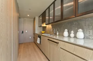 Photo #3: 202515246 Listing 