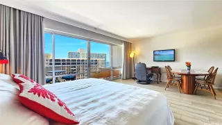 Photo #5: 202515316 Listing 