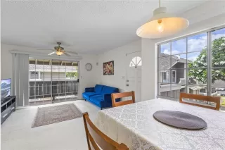 Photo #3: 202515346 Listing 