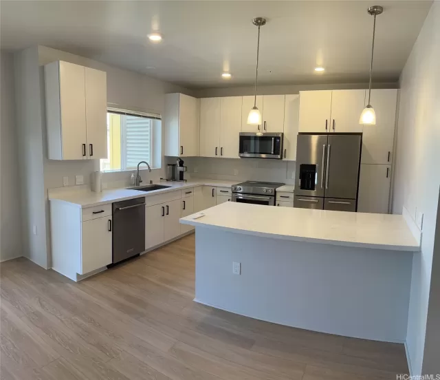 MLS: 202515404 Condo For Sale