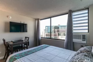 Photo #4: 202515414 Listing