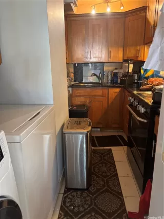 Photo #5: 202515499 Listing 