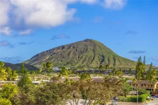 Photo #2: 202515539 Listing 