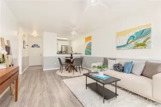 Photo #2: 202515596 Listing 