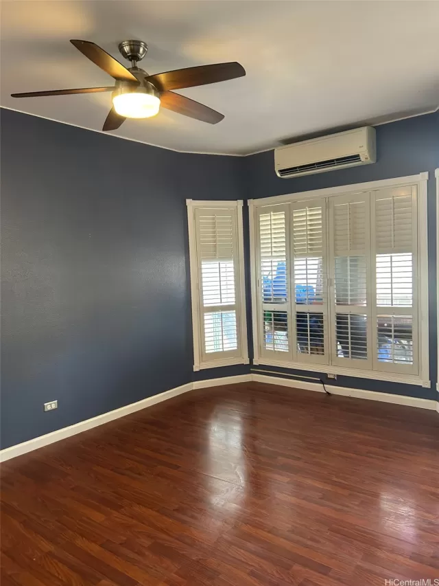 MLS: 202515599 Condo For Sale
