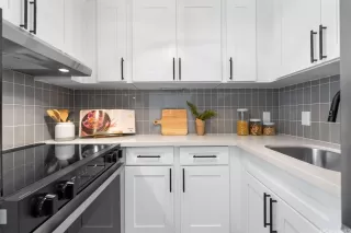 Photo #3: 202515658 Listing 