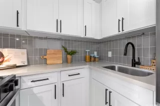 Photo #4: 202515658 Listing 