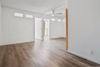 Photo #5: 202515686 Listing 