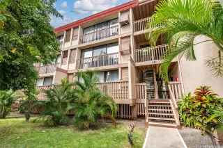 Photo #3: 202515716 Listing 