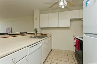 Photo #3: 202515754 Listing 