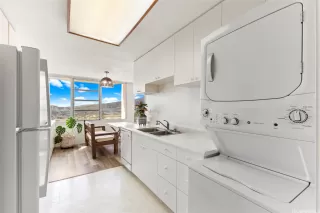 Photo #6: 202515760 Listing 