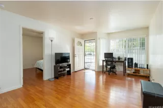 Photo #2: 202515770 Listing 