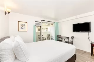 Photo #2: 202515800 Listing 