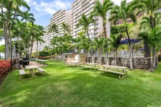 Photo #3: 202515802 Listing 
