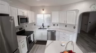 Photo #2: 202515847 Listing 