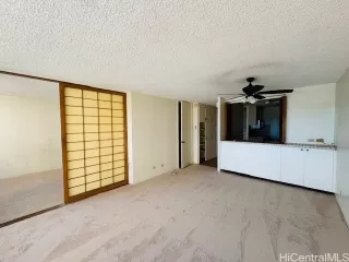 Photo #4: 202515853 Listing 