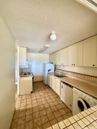 Photo #6: 202515853 Listing 