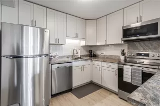 Photo #3: 202515866 Listing 