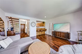 Photo #2: 202515919 Listing 